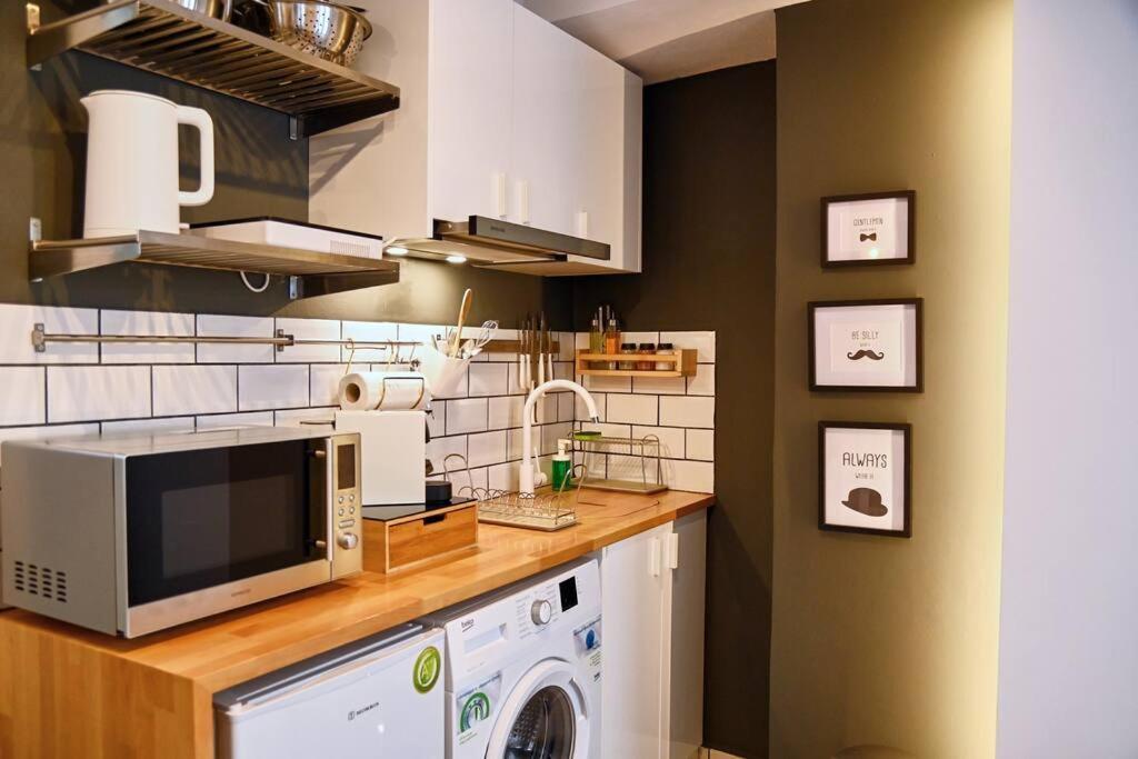 #Tyrtaiou Modern Design Studio Mytilíni Extérieur photo