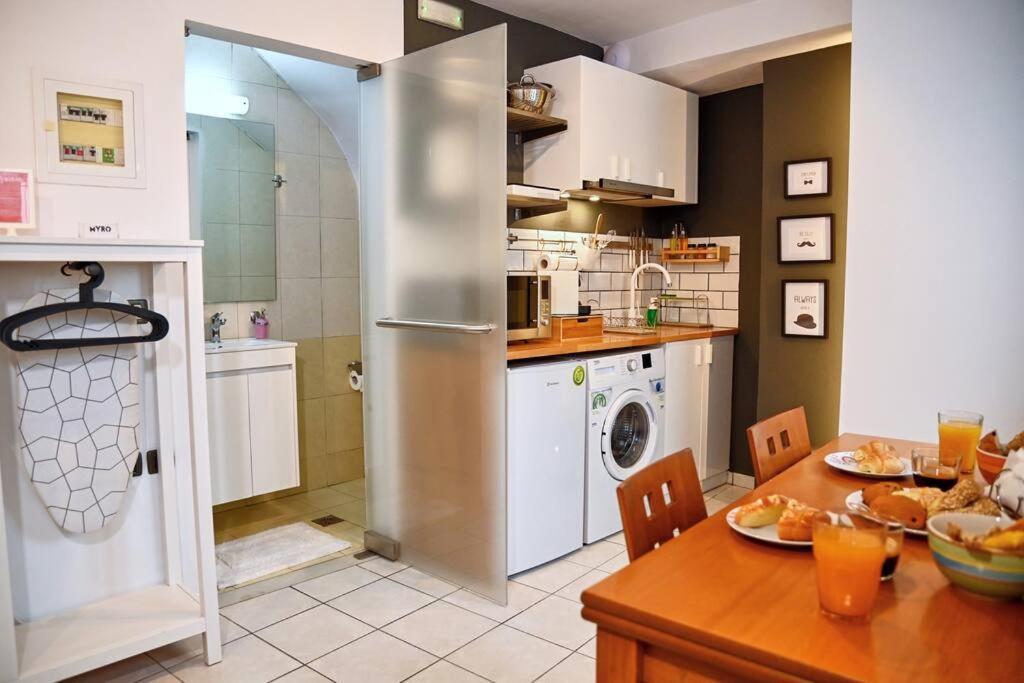 #Tyrtaiou Modern Design Studio Mytilíni Extérieur photo